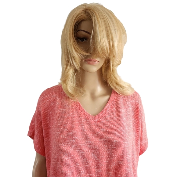 Time & tru textured short sleeve v-neck t-shirt, size XL - Picture 4 of 11